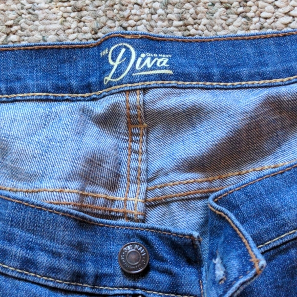 Old Navy "The Diva" jeans - Picture 2 of 4